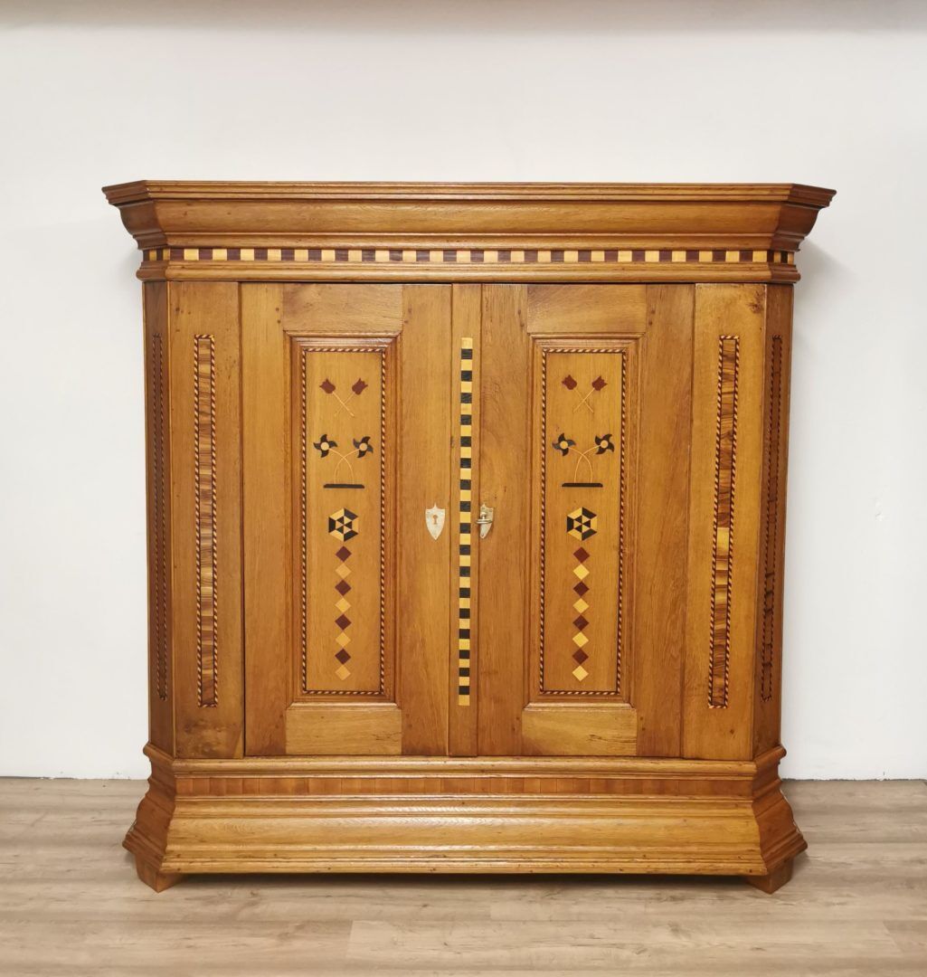 Spät Barock Schrank Eiche um 1800 Marburg / Biedenkopf
